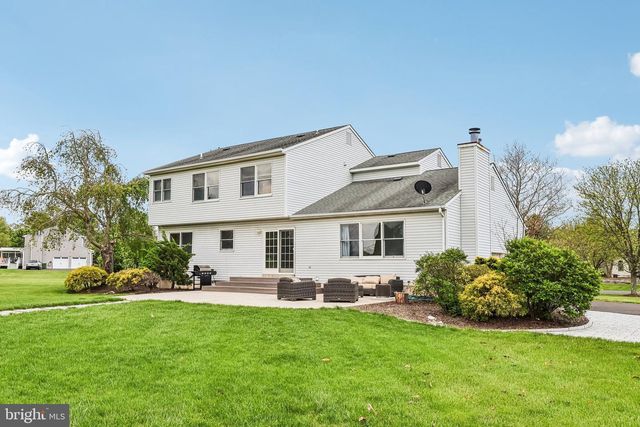 2 CARNEY WAY, Hamilton, NJ 08620