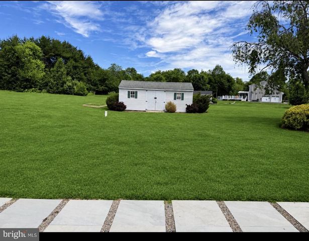 2 CARNEY WAY, Hamilton, NJ 08620