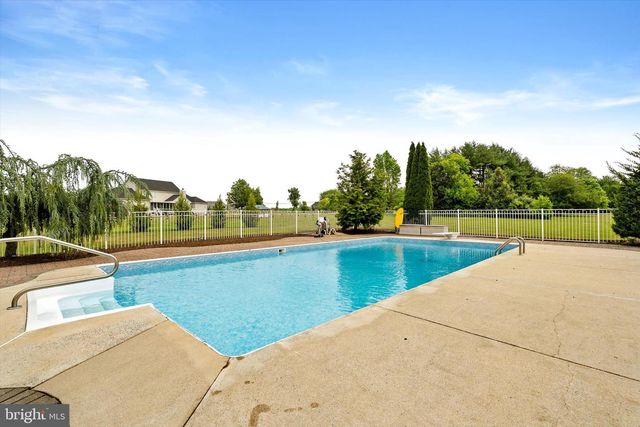 2 CARNEY WAY, Hamilton, NJ 08620