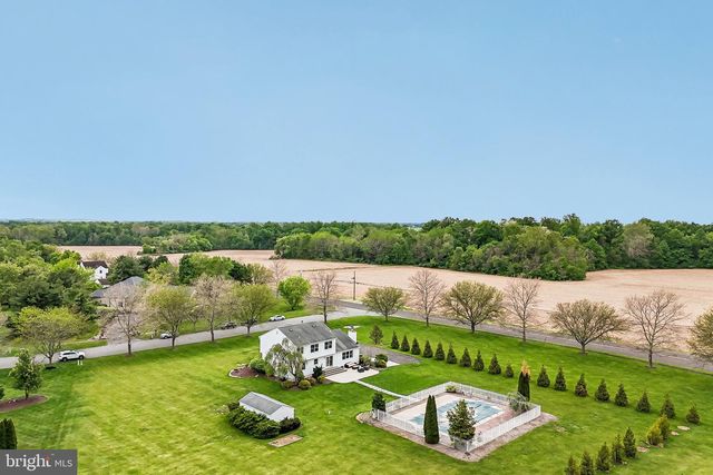 2 CARNEY WAY, Hamilton, NJ 08620