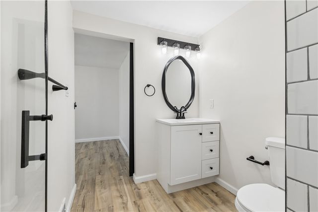 142 SANIEL, West Mifflin, PA 15122