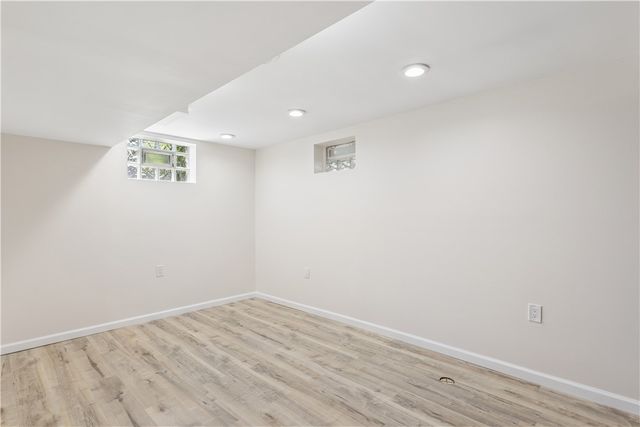 142 SANIEL, West Mifflin, PA 15122