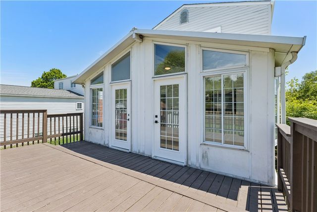 142 SANIEL, West Mifflin, PA 15122