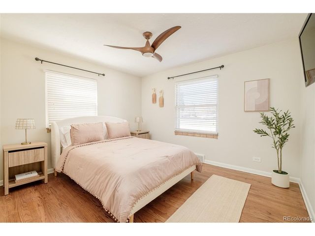 1350 E Amherst Ave, Englewood, CO 80113