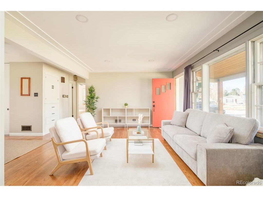 1350 E Amherst Ave, Englewood, CO 80113