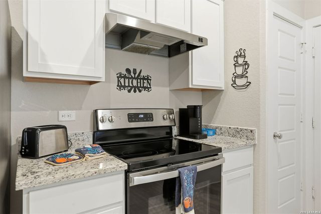 7003 Emerald Valley, San Antonio, TX 78242