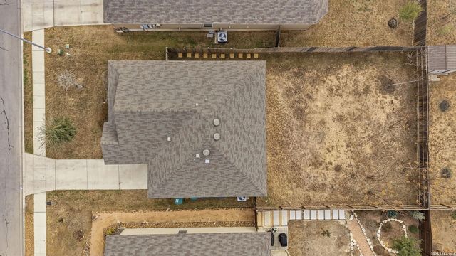 7003 Emerald Valley, San Antonio, TX 78242