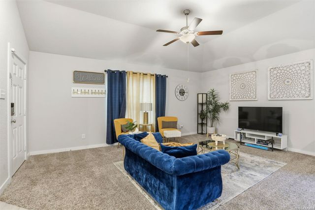 7003 Emerald Valley, San Antonio, TX 78242