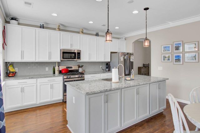 516 Man O War Lane, Moncks Corner, SC 29461