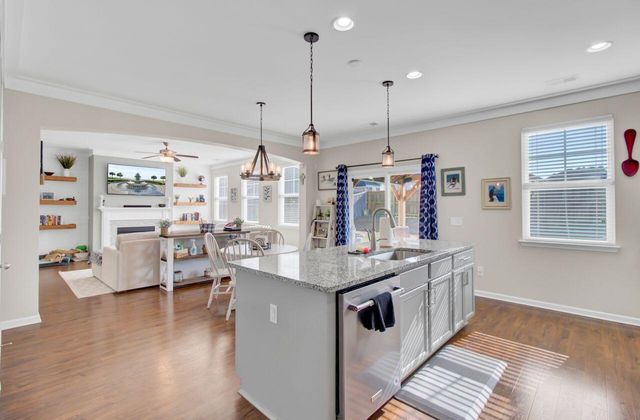 516 Man O War Lane, Moncks Corner, SC 29461