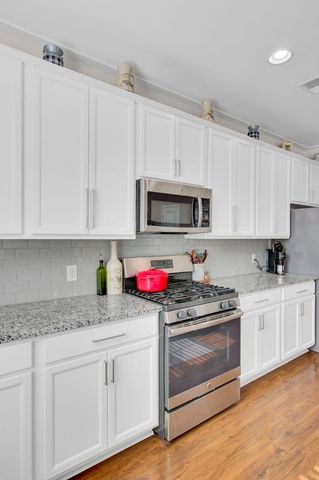 516 Man O War Lane, Moncks Corner, SC 29461