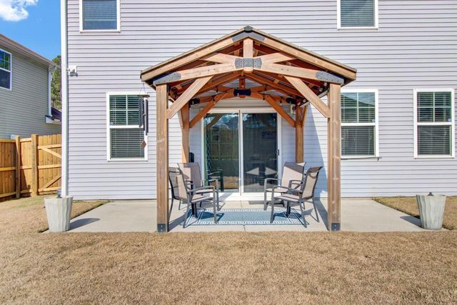 516 Man O War Lane, Moncks Corner, SC 29461