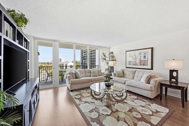 4750 S Ocean Boulevard 512, Highland Beach, FL 33487