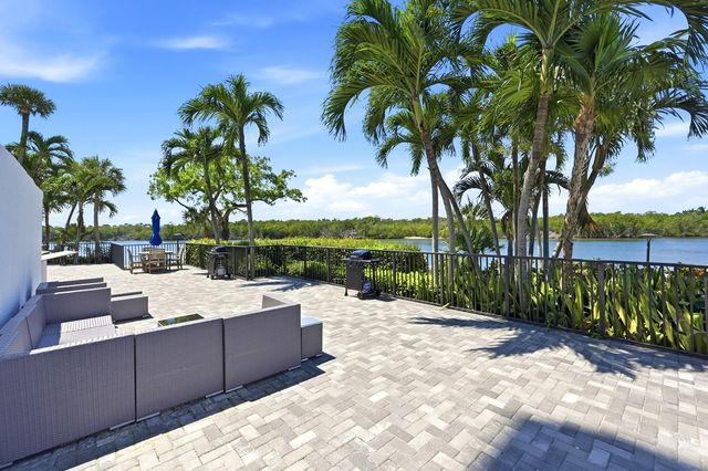 4750 S Ocean Boulevard 512, Highland Beach, FL 33487