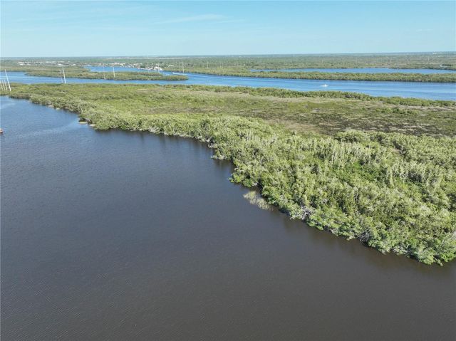 2291 DELAN DRIVE, Punta Gorda, FL 33983