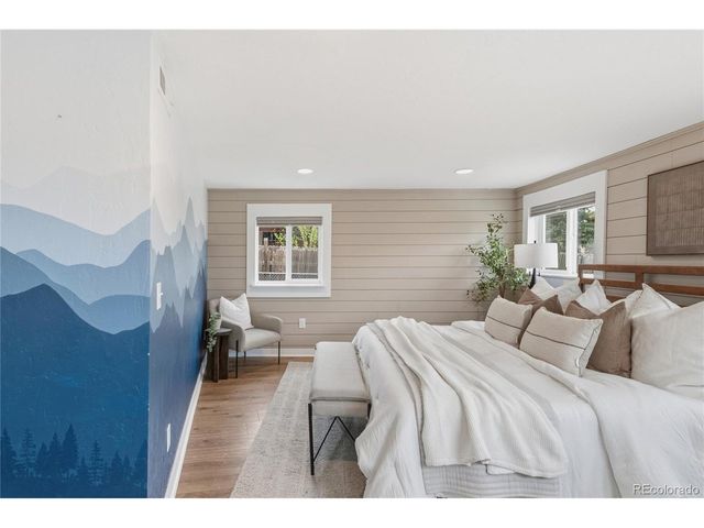 1290 S Raleigh St, Denver, CO 80219