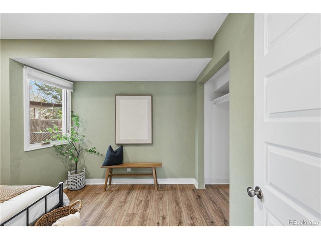 1290 S Raleigh St, Denver, CO 80219