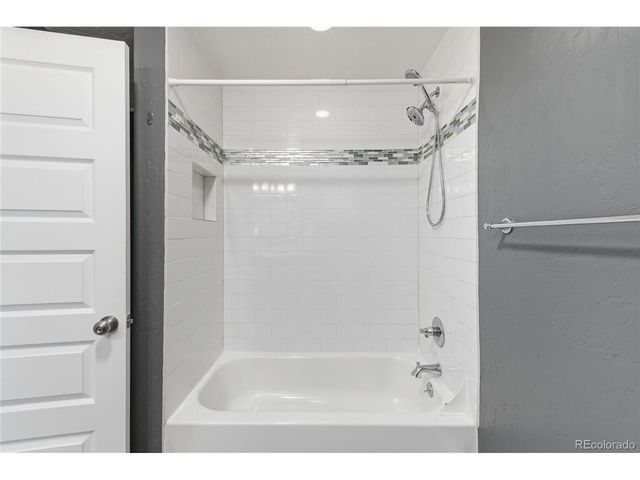 1290 S Raleigh St, Denver, CO 80219