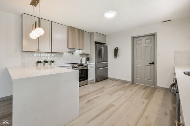 302 E Brunswick Avenue, Indianapolis, IN 46227