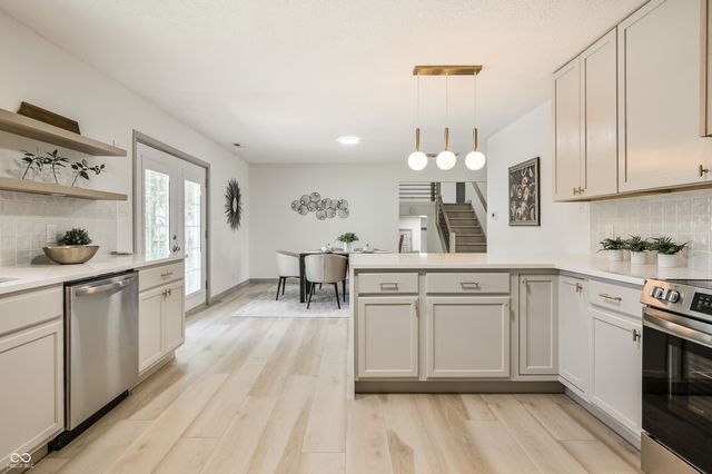 302 E Brunswick Avenue, Indianapolis, IN 46227