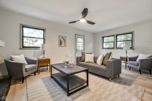 302 E Brunswick Avenue, Indianapolis, IN 46227