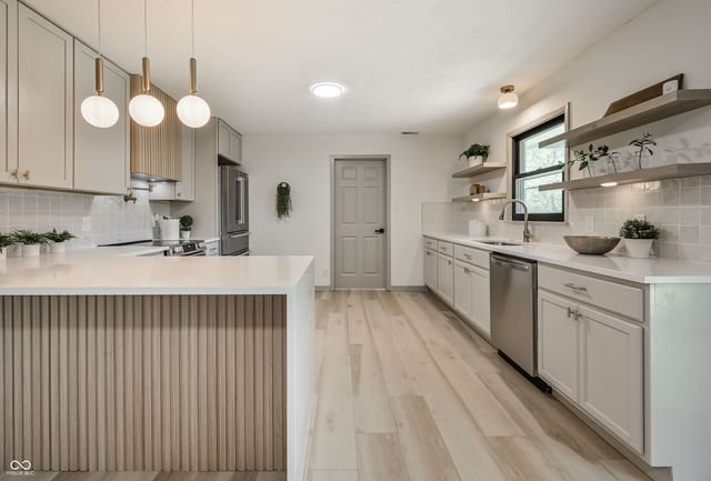 302 E Brunswick Avenue, Indianapolis, IN 46227