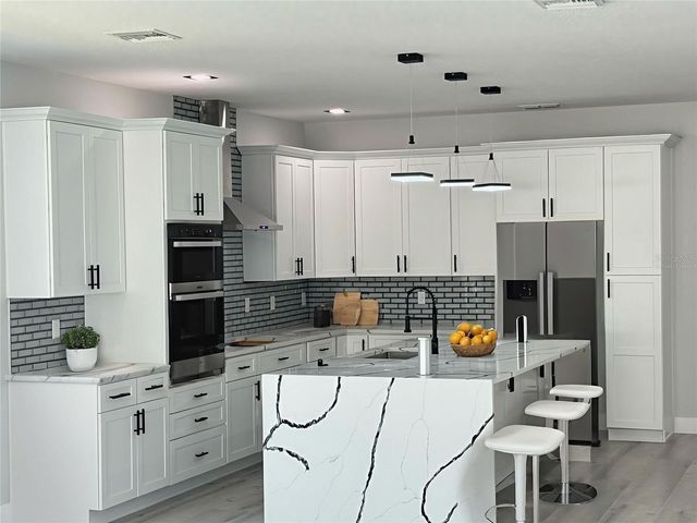 63 W 10TH STREET, Apopka, FL 32703