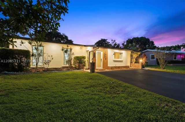 1905 NW 62nd Ter, Margate, FL 33063