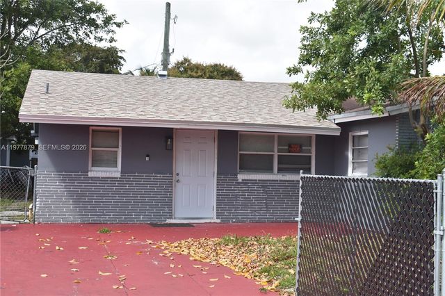 2121 NW 26th Ave, Fort Lauderdale, FL 33311