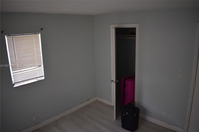 2121 NW 26th Ave, Fort Lauderdale, FL 33311