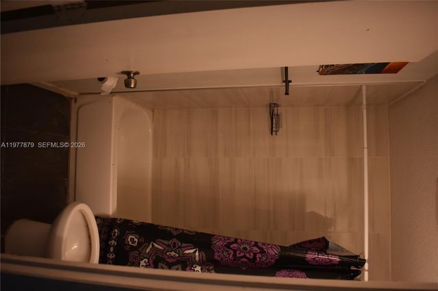 2121 NW 26th Ave, Fort Lauderdale, FL 33311