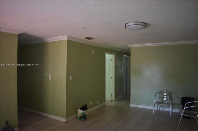 2121 NW 26th Ave, Fort Lauderdale, FL 33311