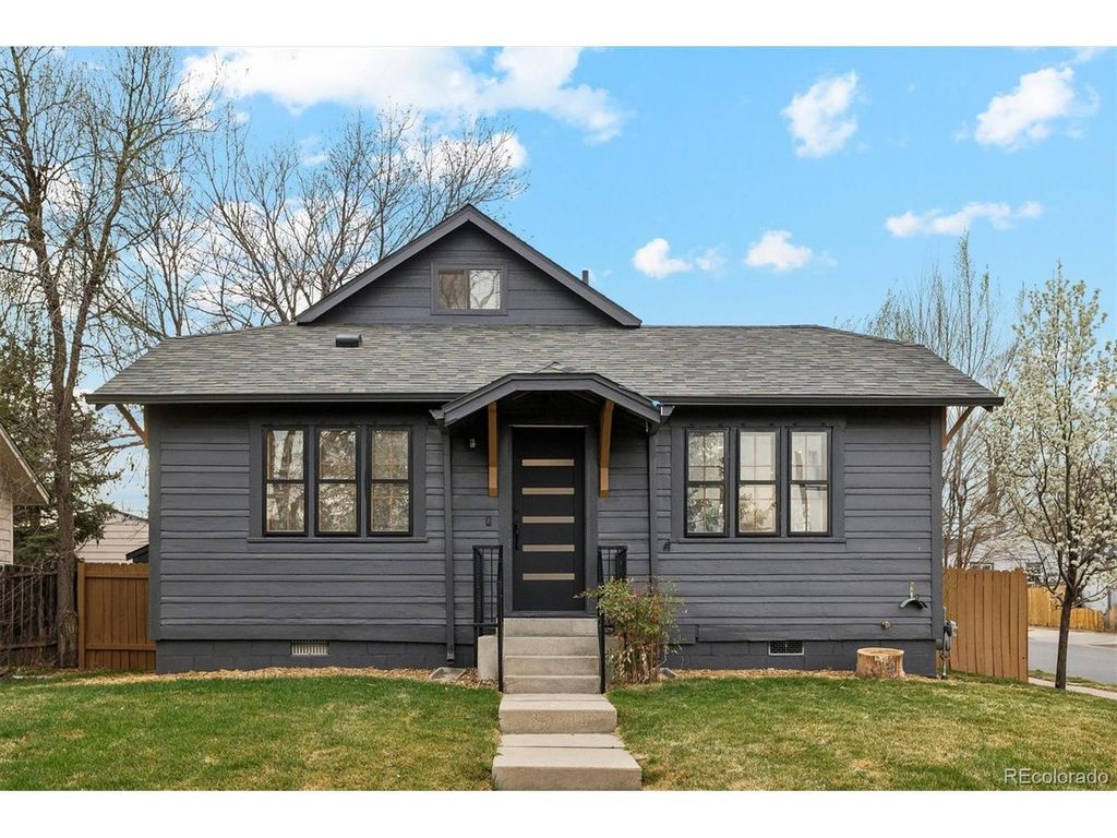 2293 Fenton St, Edgewater, CO 80214