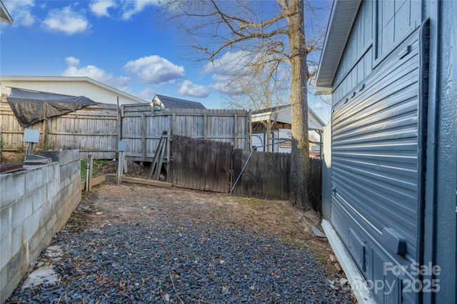 113 Hideaway Trail 94, Mount Gilead, NC 27306