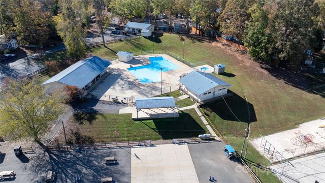 113 Hideaway Trail 94, Mount Gilead, NC 27306