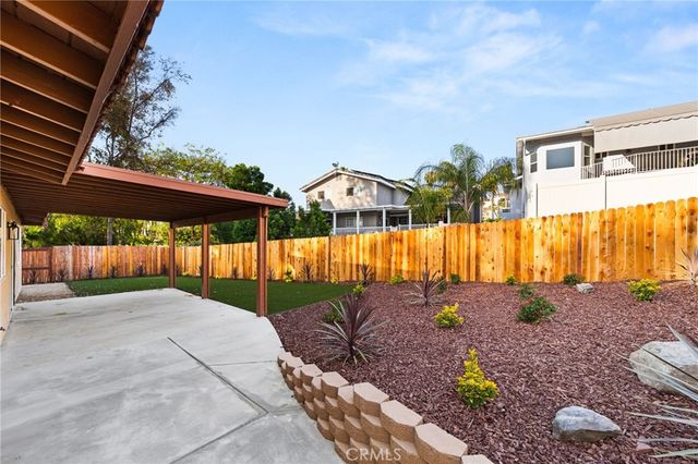 30550 Cinnamon Teal, Canyon Lake, CA 92587