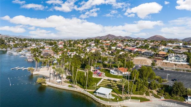30550 Cinnamon Teal, Canyon Lake, CA 92587