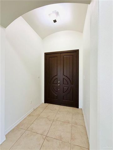 2808 Truman Avenue, Mission, TX 78574
