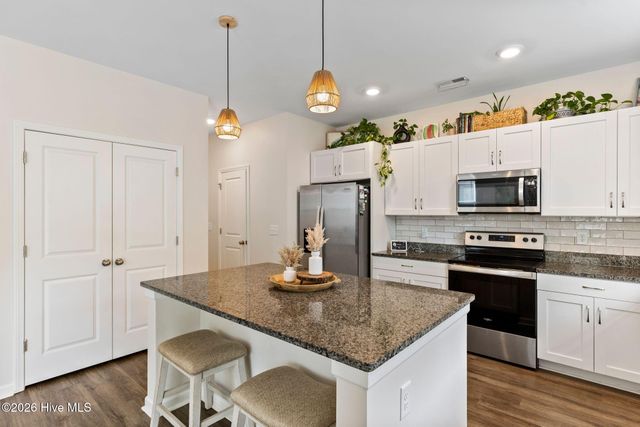 1405 Creekfront Drive, Wilmington, NC 28401