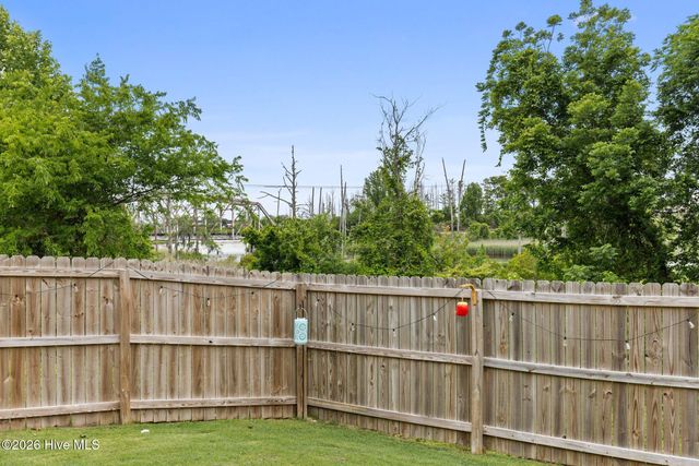 1405 Creekfront Drive, Wilmington, NC 28401