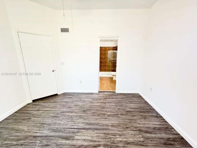 4767 Via Palm Lks 204, West Palm Beach, FL 33417