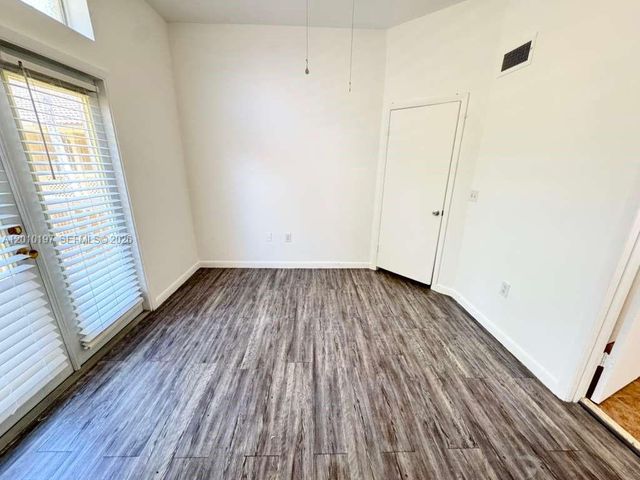 4767 Via Palm Lks 204, West Palm Beach, FL 33417