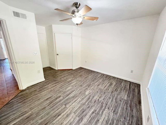 4767 Via Palm Lks 204, West Palm Beach, FL 33417