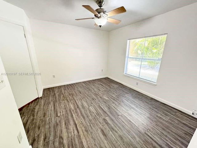 4767 Via Palm Lks 204, West Palm Beach, FL 33417