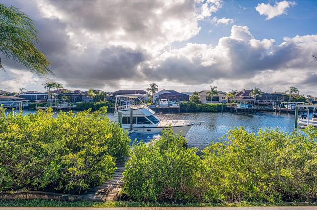 930 SYMPHONY ISLES BOULEVARD, Apollo Beach, FL 33572