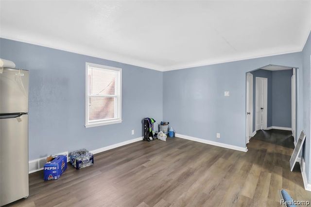 8342 Roselawn Street, Detroit, MI 48204