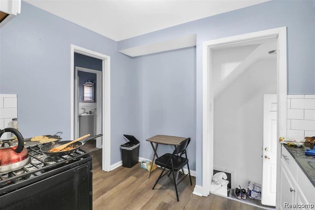 8342 Roselawn Street, Detroit, MI 48204