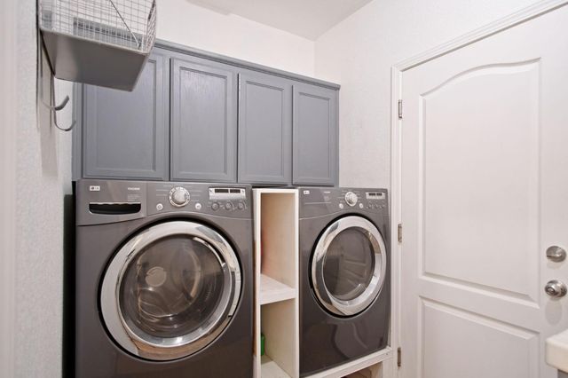 2604 Brickburg Street, Denair, CA 95316