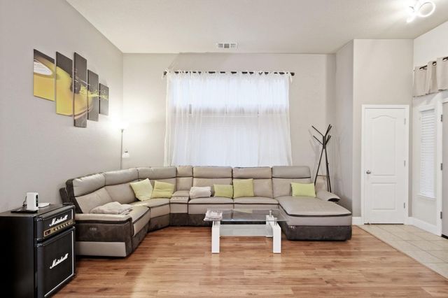 2604 Brickburg Street, Denair, CA 95316