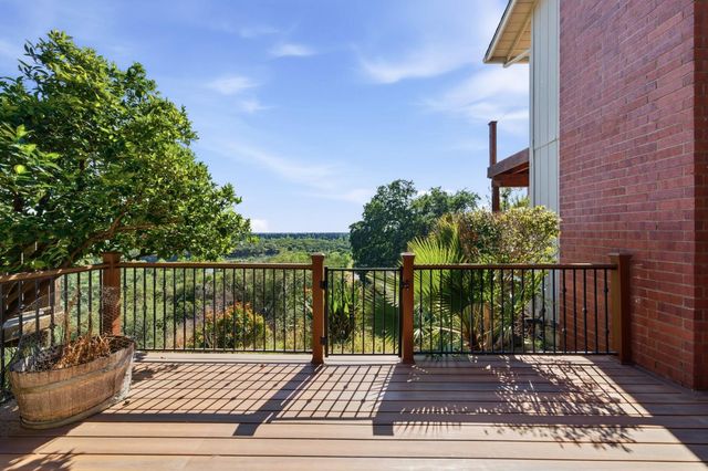 8728 Bluff Ln, Fair Oaks, CA 95628